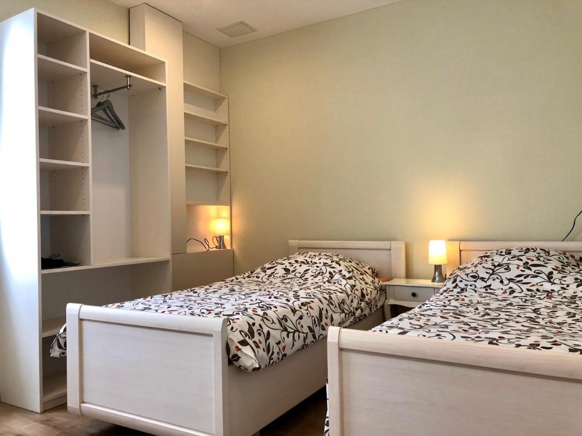 Senfbude - Wunderschöne Für 4 Personen Mit Stellplatz Aparthotel
